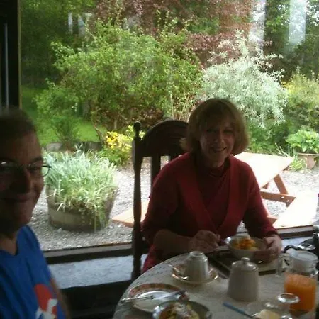 Bed and Breakfast Lough Owel Μουλινγκάρ