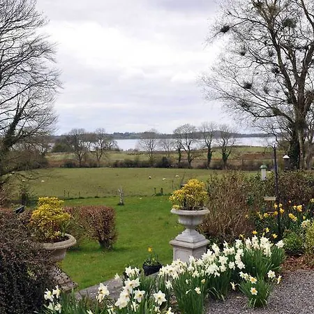 Bed and Breakfast Lough Owel 4*