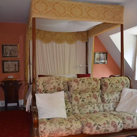 Bed and Breakfast Lough Owel 4*